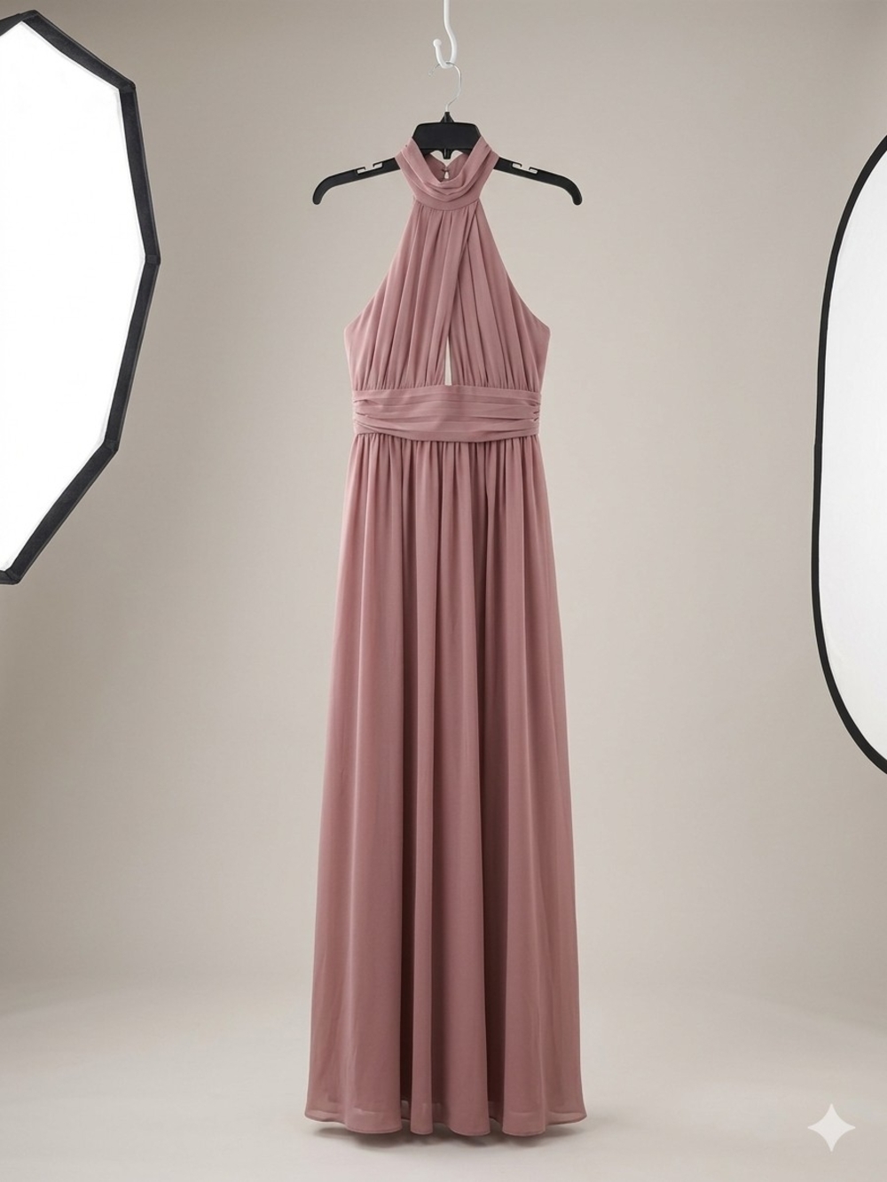 Halterneck Maxi Dress in Mauve‎